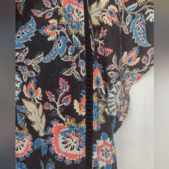 Evereve Roan and Ryan Floral Blouse Top Short Sleeve Cotton Size XS Cap Sleeve - Picture 5 of 12